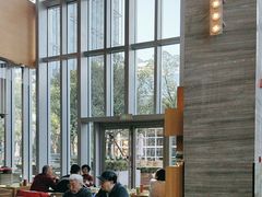 -两咖啡自助餐厅(静安香格里拉酒店)