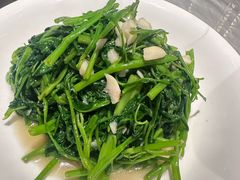 空心菜-炆艺乳鸽·煲仔饭大排档(望京来广营店)