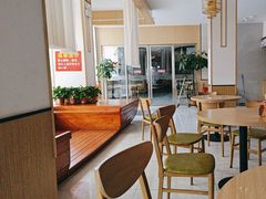 -洪泽湖服务区餐厅