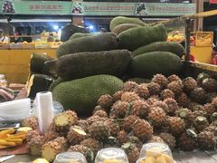 -三亚新鸿港水果一级批发市场
