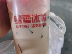 -蜜雪冰城(曼哈顿十字路口店)