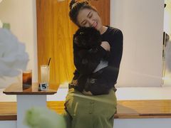 -Line 咖啡(石厦花园店)