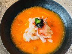 十年陈花雕蒸法国蓝龙虾-鹏瑞莱佛士酒店·云璟 Yun Jing