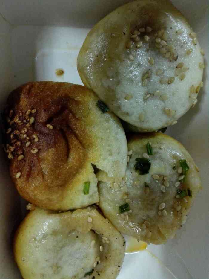 柴桥生煎坊(理想城店)-"味道一般般吧,就这么随便吃吃,服务员服务.