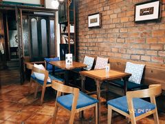 -西关84·History·Art·Cafe
