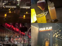 -FOUR PLAY BAR