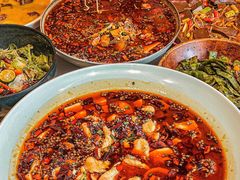 -关里关外·鱼头泡饼(唐冶绿地汇店)