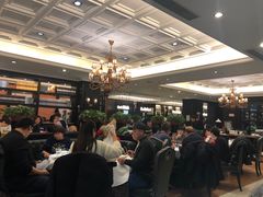 等位区-金春禧(世茂国际广场店)