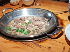 -大众跷脚牛肉馆·非遗传承单位(峨眉山店)