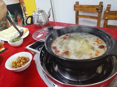 -花苑美食横琴生蚝火锅(拱北粤华路店)