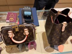 -LV路易威登(德基广场店)
