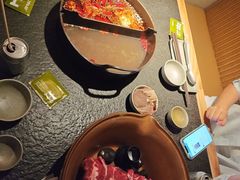 -三出山火锅(南京万象天地店)