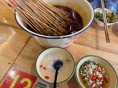 -拈签一笑黄牛肉辣卤串串