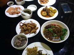 -碧涛阁·泡泡海洋·汤泉洗浴(王府花园店)
