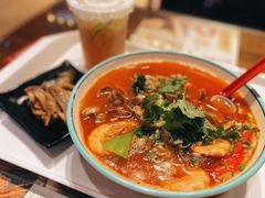 -何记花甲(海岸城旗舰店)