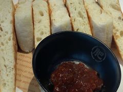 -肥肥虾庄·金牌油焖大虾(汉街SKP店)