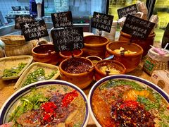 -云阿蛮云南生烫牛肉米线(奉贤路店)