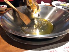 -红牌美蛙鱼头火锅(万辉国际广场店)