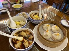 -笑来喜馄饨小笼工坊店(湖滨街店)