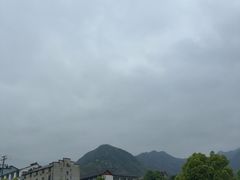 -安吉龙王山峡谷漂流