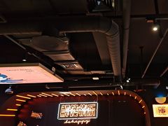 -鸣记脆皮烤鱼·海鲜烤鱼(三八广场店)