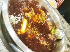 -肖肖酸萝卜鱼火锅(总店)