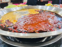 -储奇门鳝鱼火锅(总店)