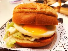 -新大咀港式茶餐厅(宝山万达店)