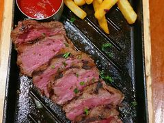 澳洲谷饲黑安格斯西冷牛排-澳骄 Aussie Kitchen·手工披萨·西餐(国大店)