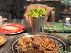 -欧巴炭烤肉오빠숯불구이(南京东路店)