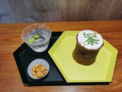 饼干杯奶盖茶-茶是一枝花泡茶店