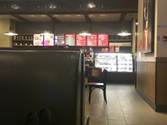 -星巴克臻选(盐城金鹰聚龙湖店)