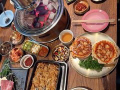 -鑫釜山海鲜烧烤(鑫丰国际店)