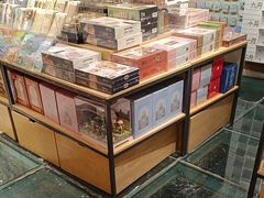 -猫的天空之城概念书店(丽江古城饮玉巷店)