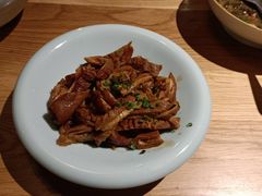 -啄佬食堂