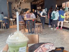 -星巴克(七宝领展广场1F店)