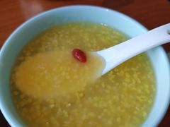 -莲餐厅·湖北菜·潜江小龙虾店(愚园路店)