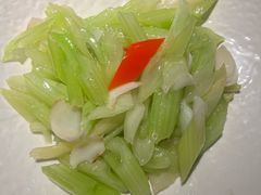 -吴越荣记苏州菜·松鼠桂鱼100%活鱼现做(月光码头店)