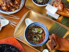 -包整·丝娃娃(一览甲秀楼风景店)