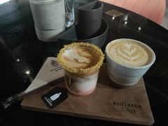 -壹山树咖啡(西港花园店)
