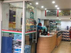 -牛朋牛奶棚(南昌路店)