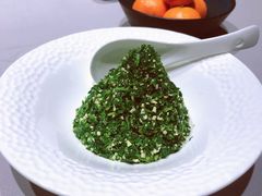 香干马兰头-屋里厢上海菜馆