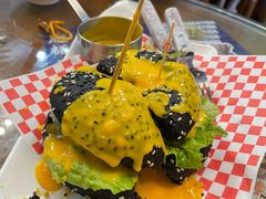 网红瀑布牛肉菠萝包-肥韬茶餐厅(南山mini店)