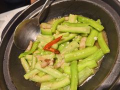 -江城小馆陕南妈妈菜·全球旅行餐厅(钟楼店)