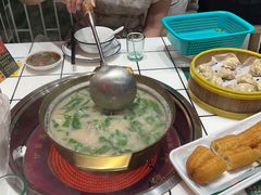 -强叔现切猪杂粥(翻身店)