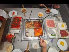 -海底捞火锅(吾悦广场店)