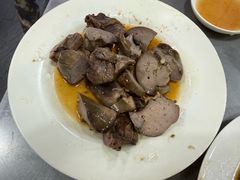 -华香鹅快餐店