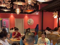 -老街烧烤大排档·地道湖北菜·龙虾馆(汉口火车站店)