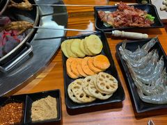 -炭虎子水浒烤肉(梦时代店)