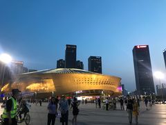 -东港音乐喷泉广场